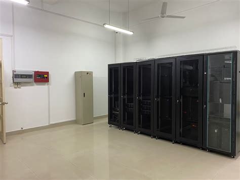Dell EMC SC7020存储阵列 - 产品中心 - 商红信息-计算 存储 网络 安全