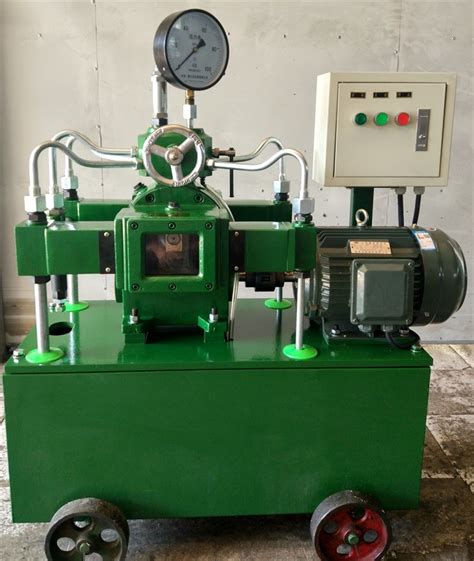 超高压手动液压泵便携式手动试压泵优质手摇计量油泵厂家-阿里巴巴