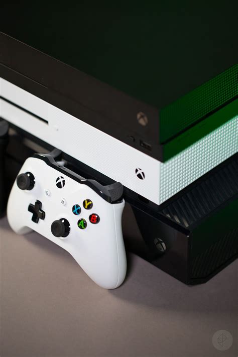 Customer Reviews: Microsoft Xbox One X Project Scorpio Edition 1TB ...