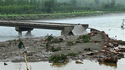 北京历史罕见特大暴雨：大石河、拒马河断面洪量是“7·21”的9倍和4倍_凤凰网视频_凤凰网