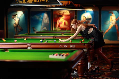 Billiard Game Details：Balls-Cue-Table.素材-高清图片-摄影照片-寻图免费打包下载