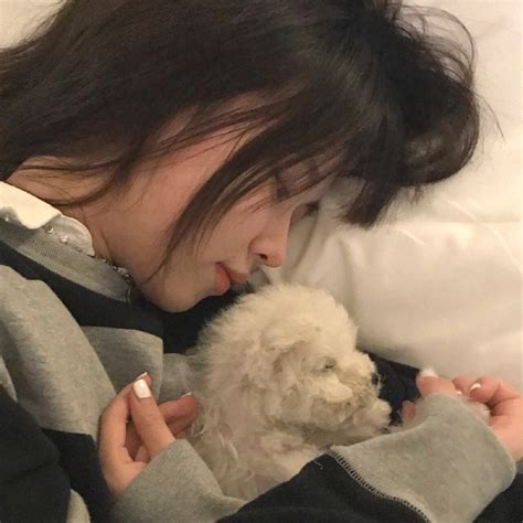 短发女生ins头像温柔