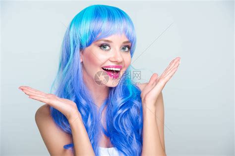 蓝色头发头像非主流女人