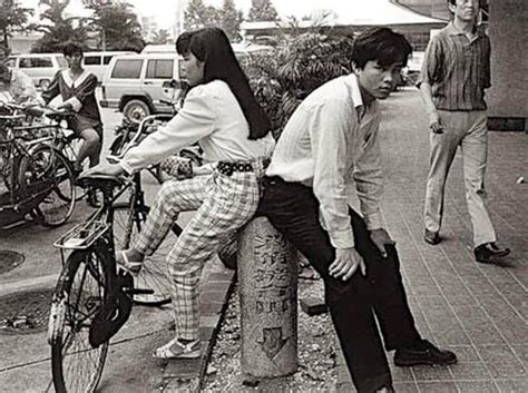 外国游客访沪所见，九十年代末的上海街景_凤凰网历史_凤凰网