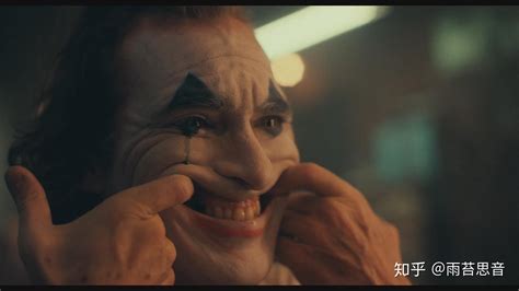 如何评价DC反派单人电影《小丑》的首款预告？ - 知乎