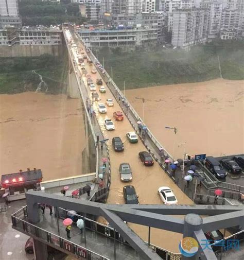 重庆大部地区遭暴雨洪水袭击(图)_新闻中心_新浪网