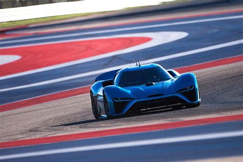 欣赏全球最快的超级跑车：Top 5 | NetPc.com.cn