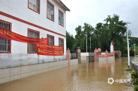 洪水淹没房屋摄影图png格式图片下载_熊猫办公