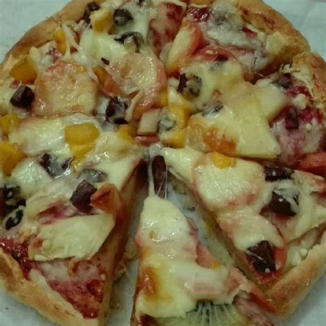 缤纷水果披萨的做法_【图解】缤纷水果披萨怎么做如何做好吃_缤纷水果披萨家常做法大全_康妮陈_豆果美食