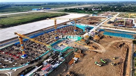 蚌埠民用机场飞行区跑道全线贯通 预计明年5月飞行区施工全部完成 - 民用航空网
