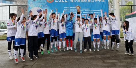 湖南省足球协会青少年锦标赛（女子甲组）开赛|小组首轮场均六球、娄底开场破门遭反超点球大战落败