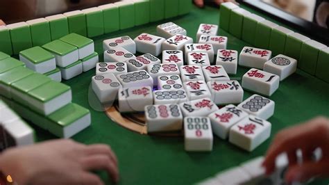 四川人打麻将图片