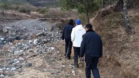 父亲从湖南报警求助“儿子徒步雪山失联”|白沙|雪山|失联_新浪新闻
