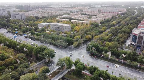 新疆图木舒克市：构建立体综合交通网 打通城市发展“主动脉”