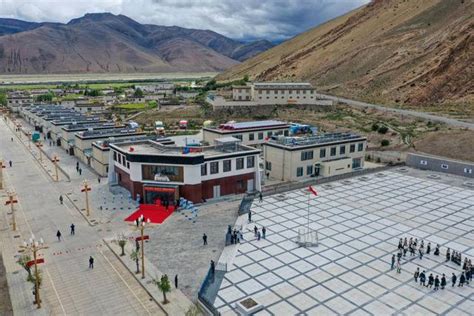 打造世界级旅游目的地，上海援藏携手日喀则举办“2022年日喀则旅游推介会暨数字旅游创新发展论坛”
