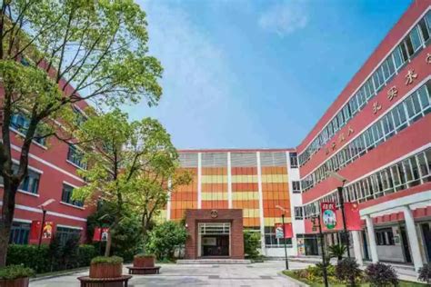 上海市闵行区田园高级学校是属于区重点还是普通高中-百度经验