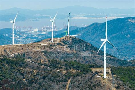 浙江宁波：风力发电输送清洁能源-人民图片网
