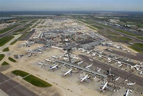 全球第一大机场在哪里（世界十大国际机场排名）-飞扬号