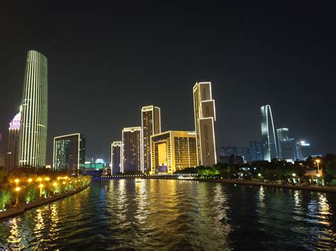 武汉城市夜景风光高清图片下载-正版图片500898785-摄图网