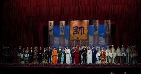 名家京城唱名段 14位梅花奖演员9个剧种献上戏曲盛宴 - 河南省文化和旅游厅