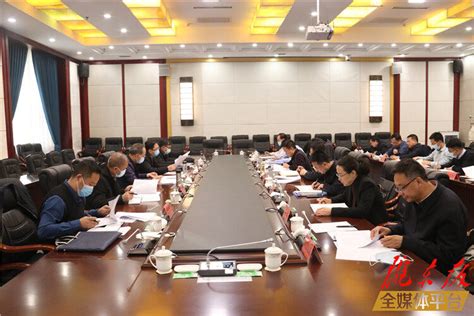庆阳市人大代表继续分团审议政府工作报告和计划财政报告 - 庆阳网