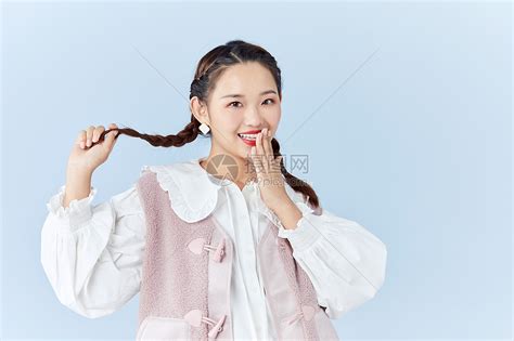 韩系甜美女生捂嘴变装头像