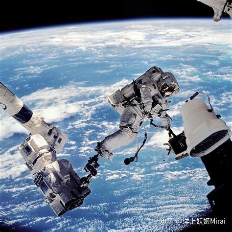 1:1中国空间站组合体展示舱首次亮相_凤凰网视频_凤凰网