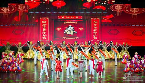 新意盎然！《2022年春节联欢晚会》在欢声笑语中展现新时代新征程上精气神 - 中国 - 南方财经网