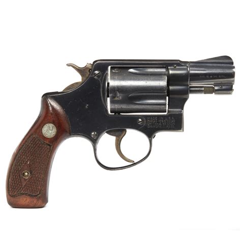 Smith & Wesson Model 36 Chiefs Special Classic .38 Special +P Revolver ...
