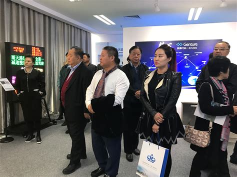 吉林企业家代表团来访金晓参观交流-公司新闻-江苏金晓电子信息股份有限公司