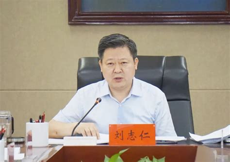 郴州新闻网-刘志仁：持续推进忠诚法治办事高效廉洁政府建设