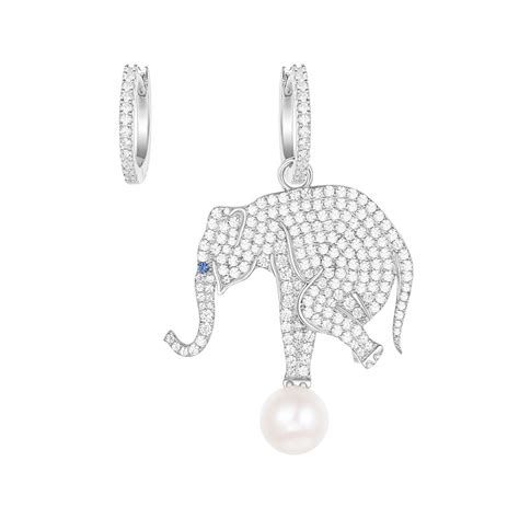 『珠宝』Tiffany 推出 Save the Wild 新作：大象、狮子与犀牛 | iDaily Jewelry · 每日珠宝杂志