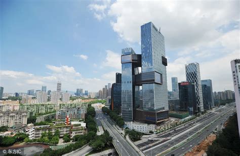 BAT（百度腾讯阿里巴巴）在深圳的三座总部大厦哪个更气派？ - 咚咚租