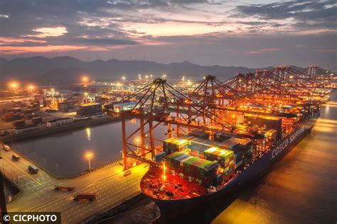 宁波舟山港镇海港区 连续6年货物吞吐量超“半亿”吨-港口网