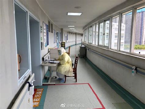 【荔枝网】援鄂重症医生口述：我在金银潭医院坚守 3月刚刚成功撤机第一例ECMO