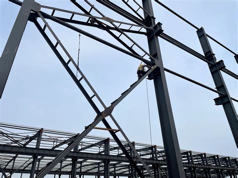 鸿路钢构 厂房搭建钢结构工程 大型库房钢构加工 提供设计服务