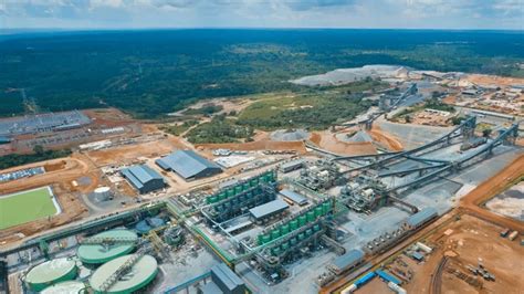 卡莫阿铜矿三期工程新井口建设接近完工-紫金新闻-紫金矿业