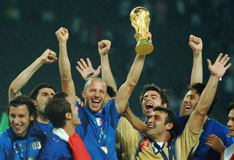 意大利第四度夺得世界杯冠军 幸福的意大利人（组图）