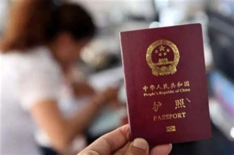 刚刚，中国驻日本使领馆通知：恢复审发赴华普通签证 | 每日经济网