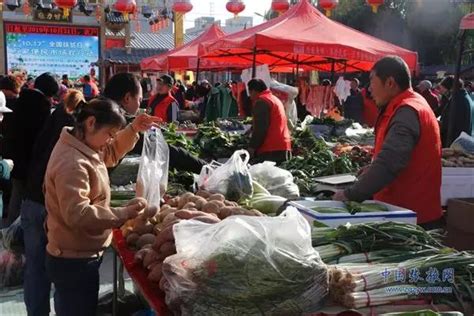 东区炳三区有个错峰经营的便民市场