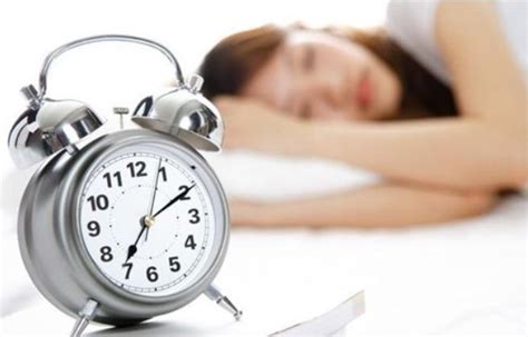 成年人一天需要多少小时的深睡眠，为什么？ - 知乎