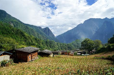 怒江第一湾 - 中国国家地理最美观景拍摄点