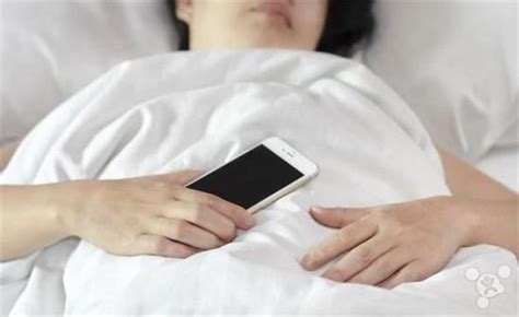 睡眠不好谁之责？其实根本不是手机的错|智能手机|睡眠|质量_手机_新浪科技_新浪网