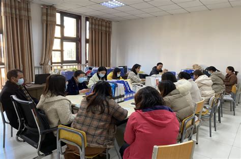 公共英语教研室（II）召开题为“探讨翻转课堂、超星学习通等教学形式”的教研会议-郑州工业应用技术学院-外国语学院