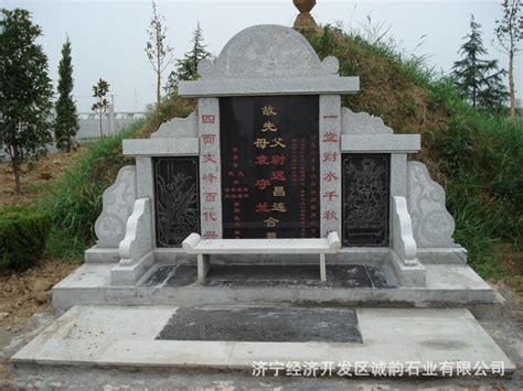 农村公墓设施建设逐渐完善，各类节地小型墓碑广受欢迎！