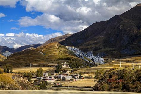 魅力多姿的川藏甘孜|文章|中国国家地理网