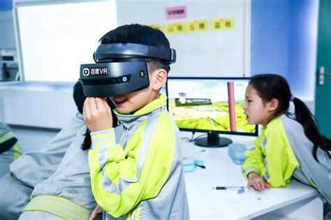VR虚拟现实行主题乐园行业发展突破口在哪里_虚拟现实VR_花火网
