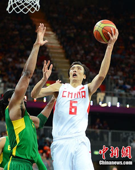 中国男篮59：98负于巴西 奥运小组赛出线无望-中新网