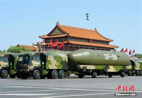 中国上周成功试射东风41洲际导弹 或在年底成军_新浪图片