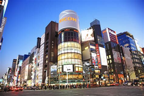 【携程攻略】关东银座景点,银座是日本东京中央区的一个主要商业区，以高级购物商店闻名，是东京…